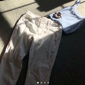 White Abercrombie skinny jeans